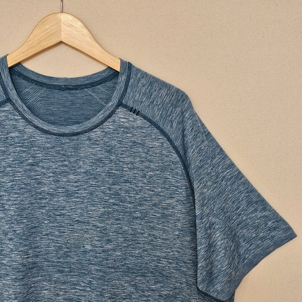 Lululemon Athletica Metal Vent Tech Short Sleeve Tee XXL